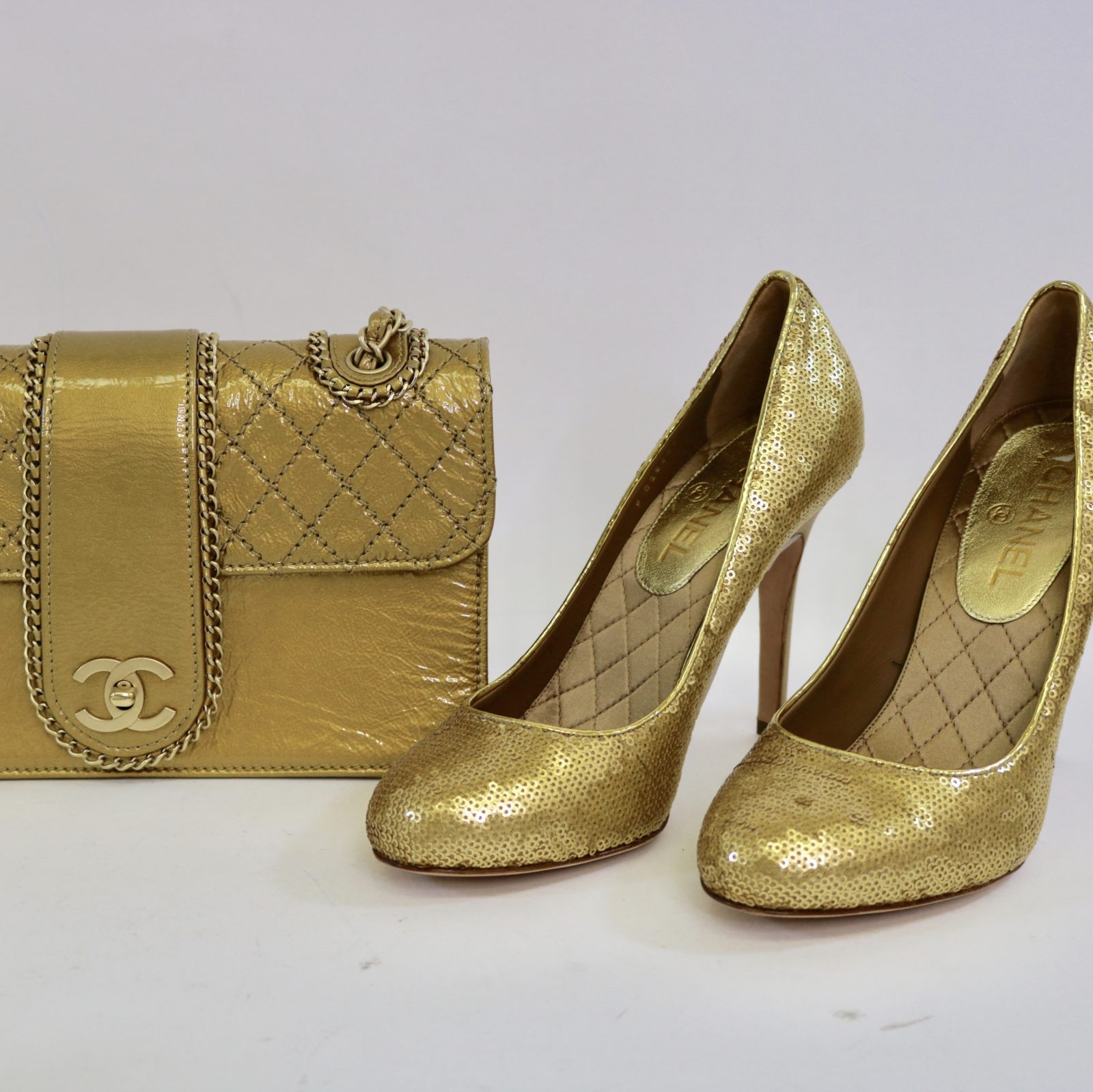 Louis Vuitton Handbags – Chic To Chic Consignment